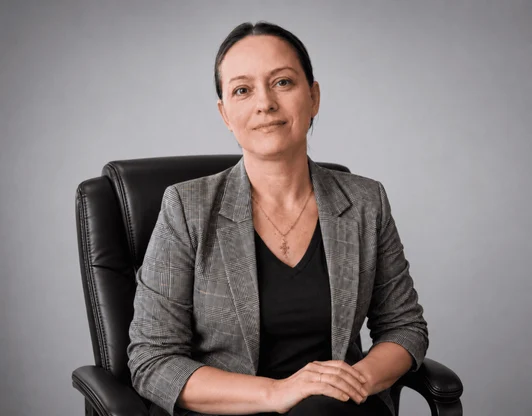 Лапина Елена: 
главный бухгалтер 